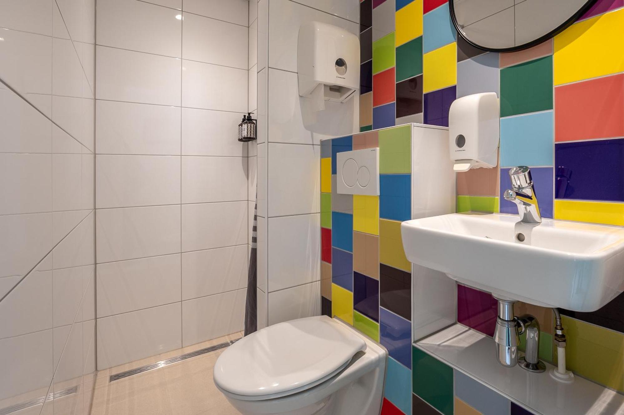 Single Room Private Bathroom